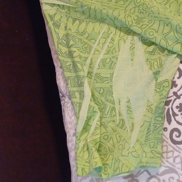 Jane Ashley,Size XL,Green blouse - Picture 3 of 9